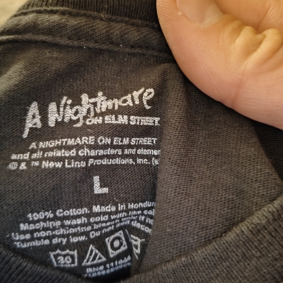 Nightmare on Elm Street Tee Men's Large - Picture 3 of 3
